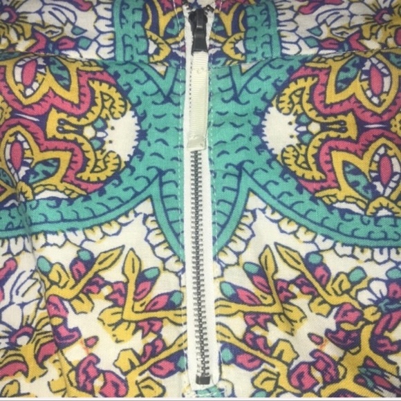 LUCY AND LAUREL PAISLEY LINEN SKIRT with back exposed zipper - Picture 7 of 7